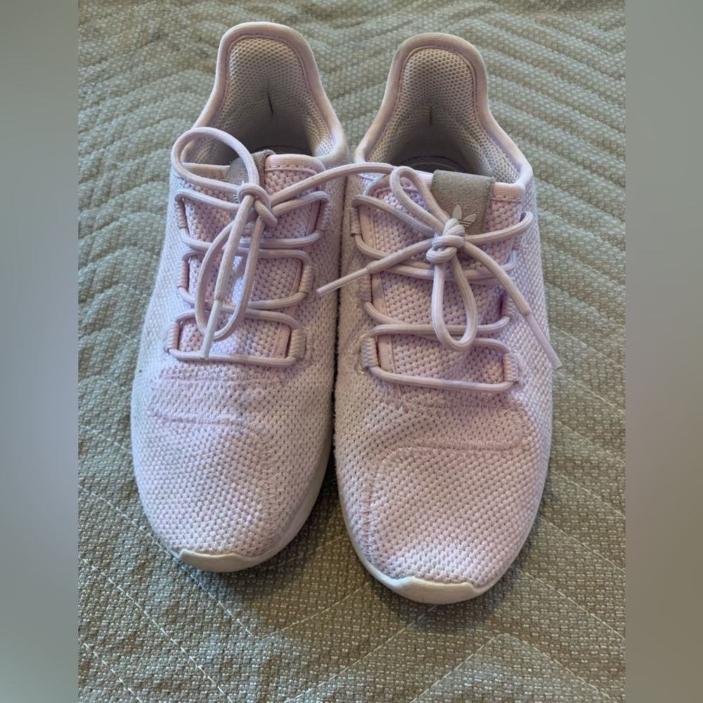 Adidas tubular kids size 1